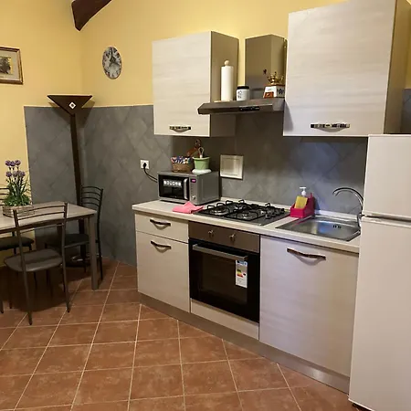 Casa Vacanze “ Le Mimose” شقة *